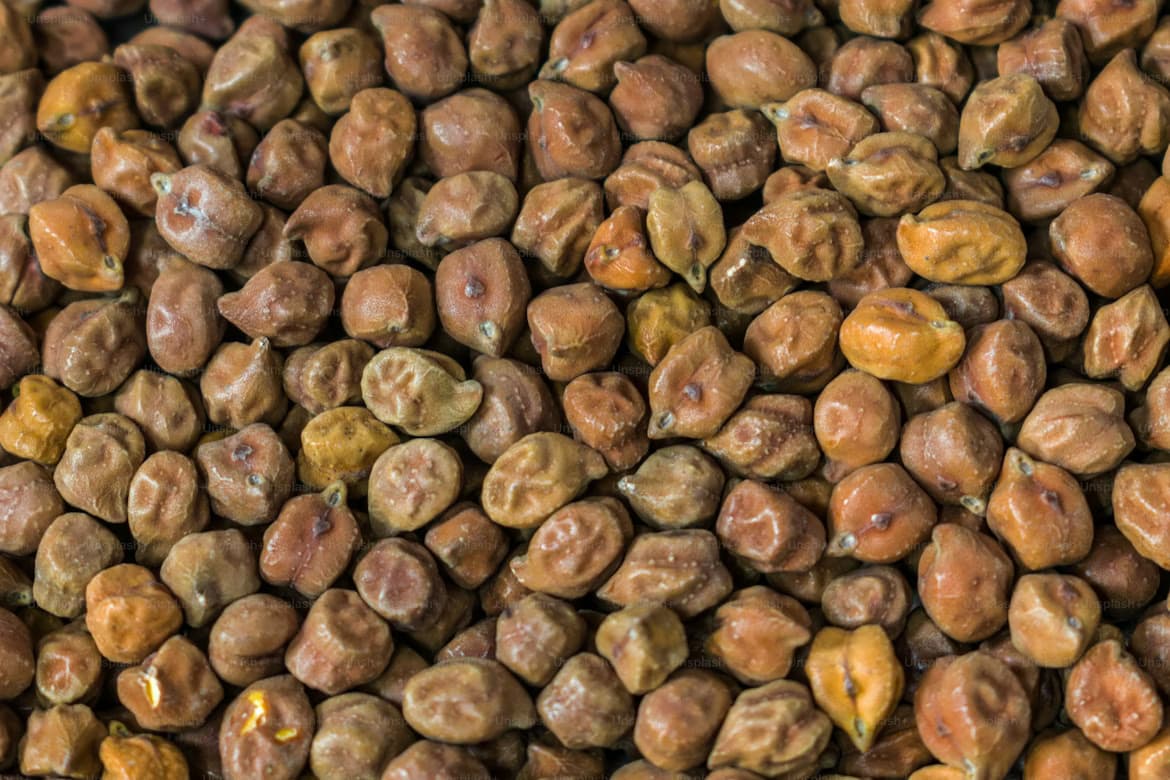 CHICKPEAS (WHITE & BLACK)