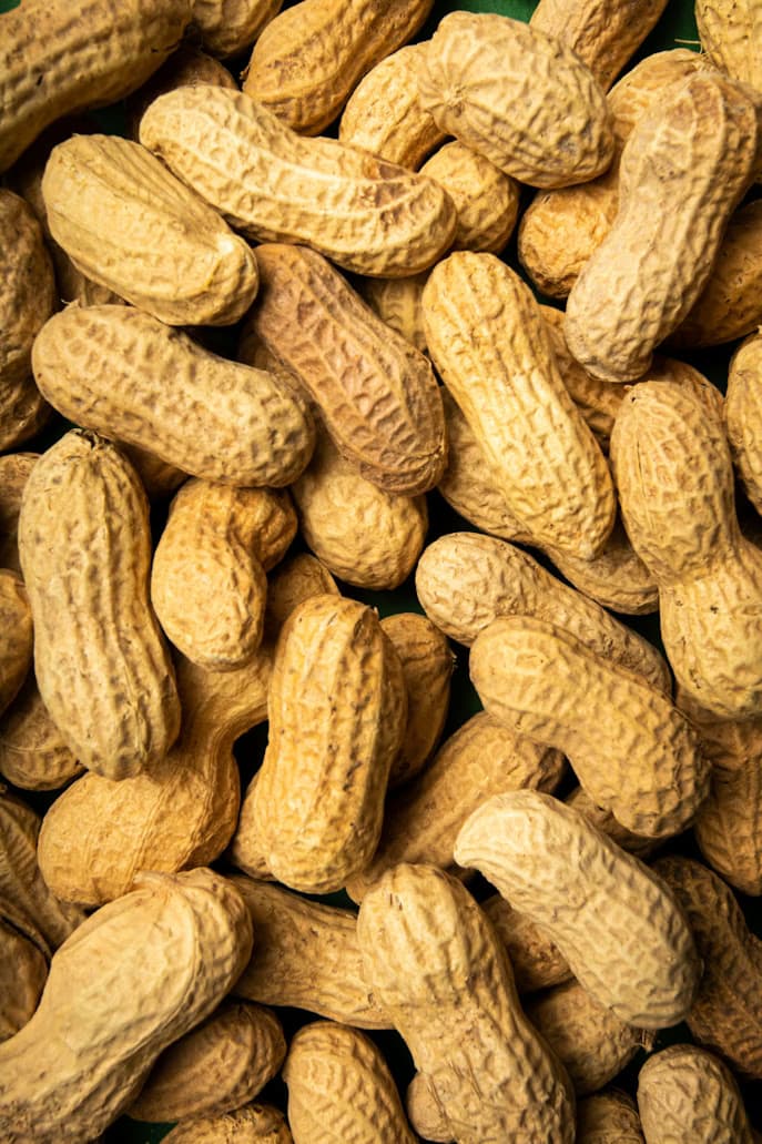 PEANUTS